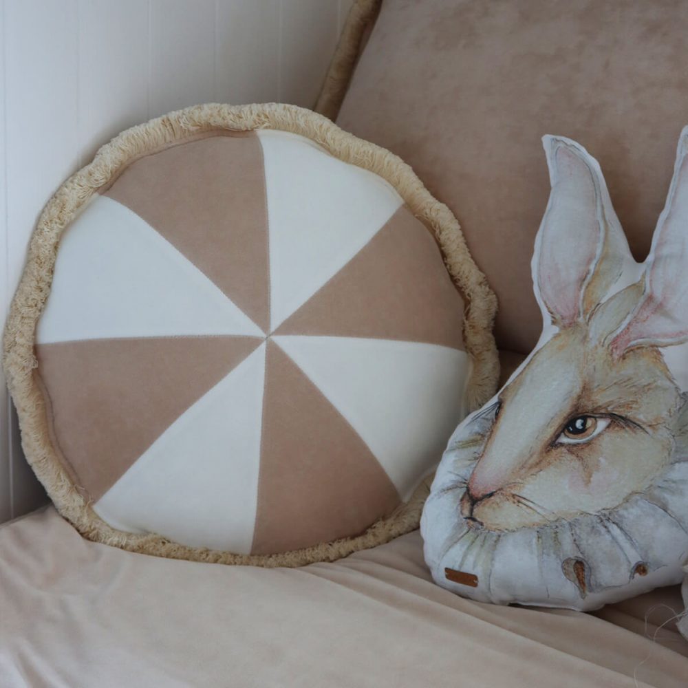 Decorative pillow - Gajka