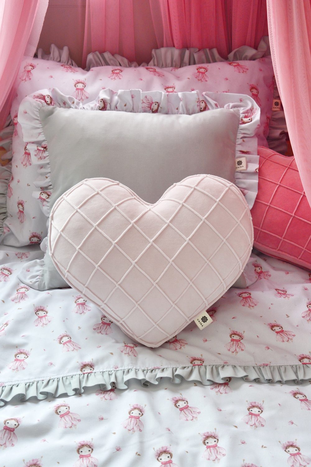 Quilted heart pillow - Gajka